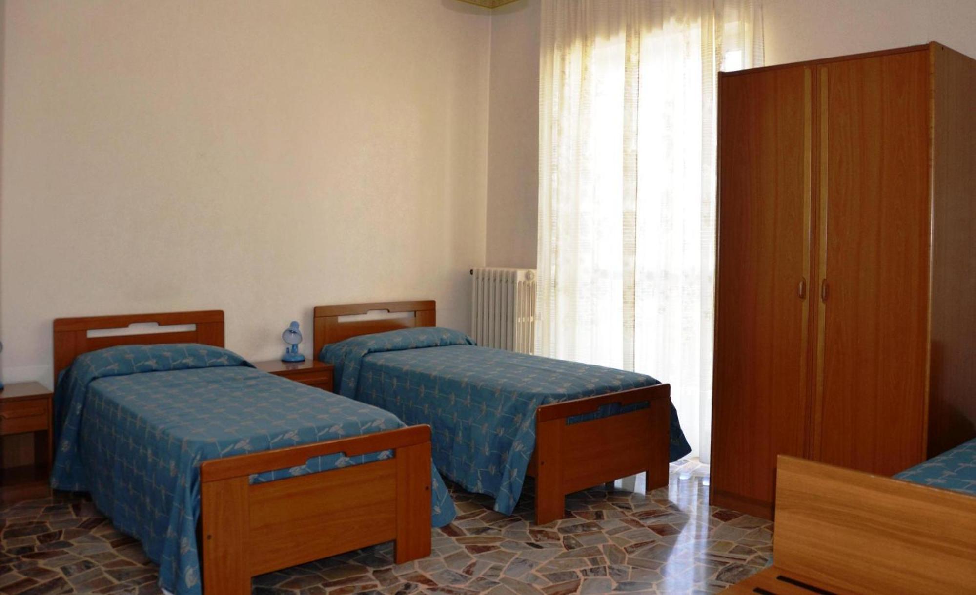 Hotel A-14 Modugno Zimmer foto