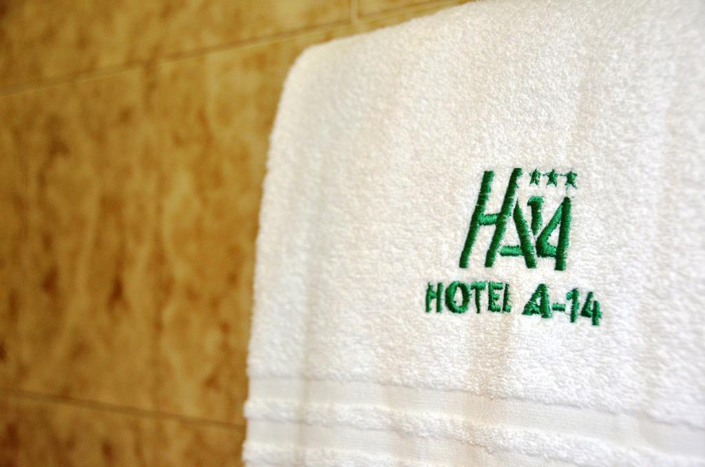 Hotel A-14 Modugno Zimmer foto
